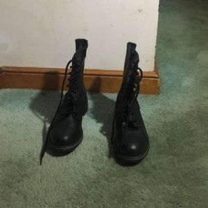 Black short Lace up boots